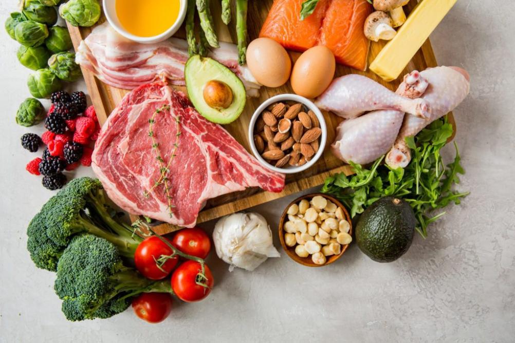 Lista de compras da dieta cetogênica: quais alimentos comprar e evitar